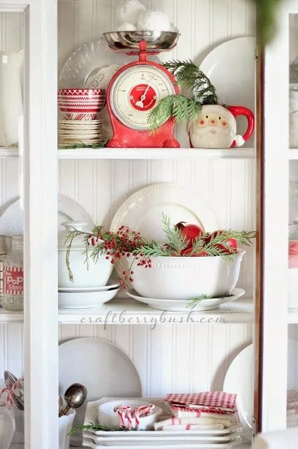 Christmas Dishware