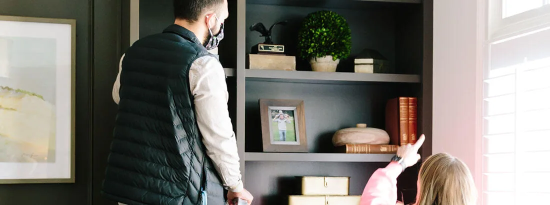 5 Helpful Tips for Styling Shelves