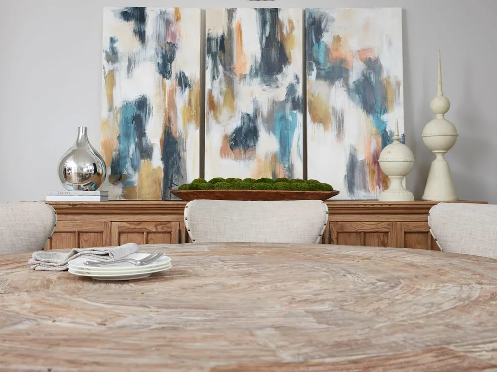 10 Farmhouse Tables Under $1000