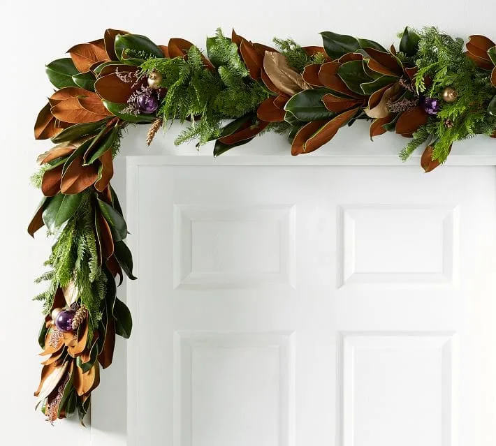 Magnolia garland