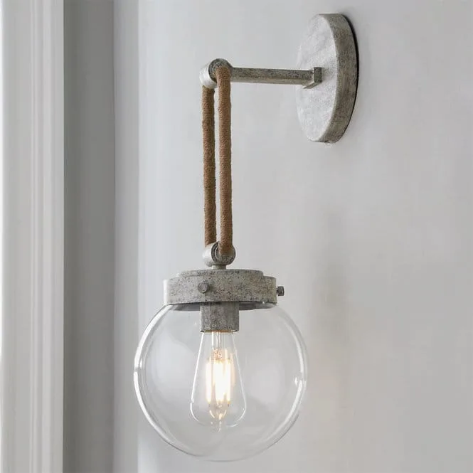 COASTAL COTTAGE ROPE GLOBE SCONCE