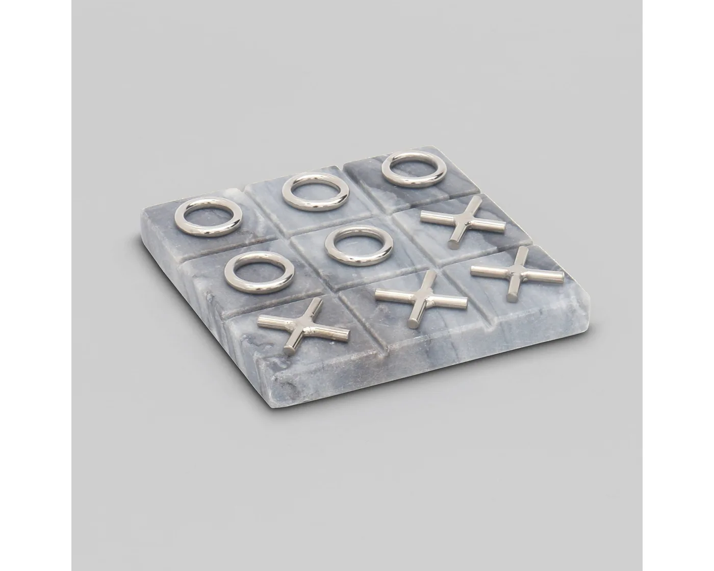 Marble tic-tac-toe game