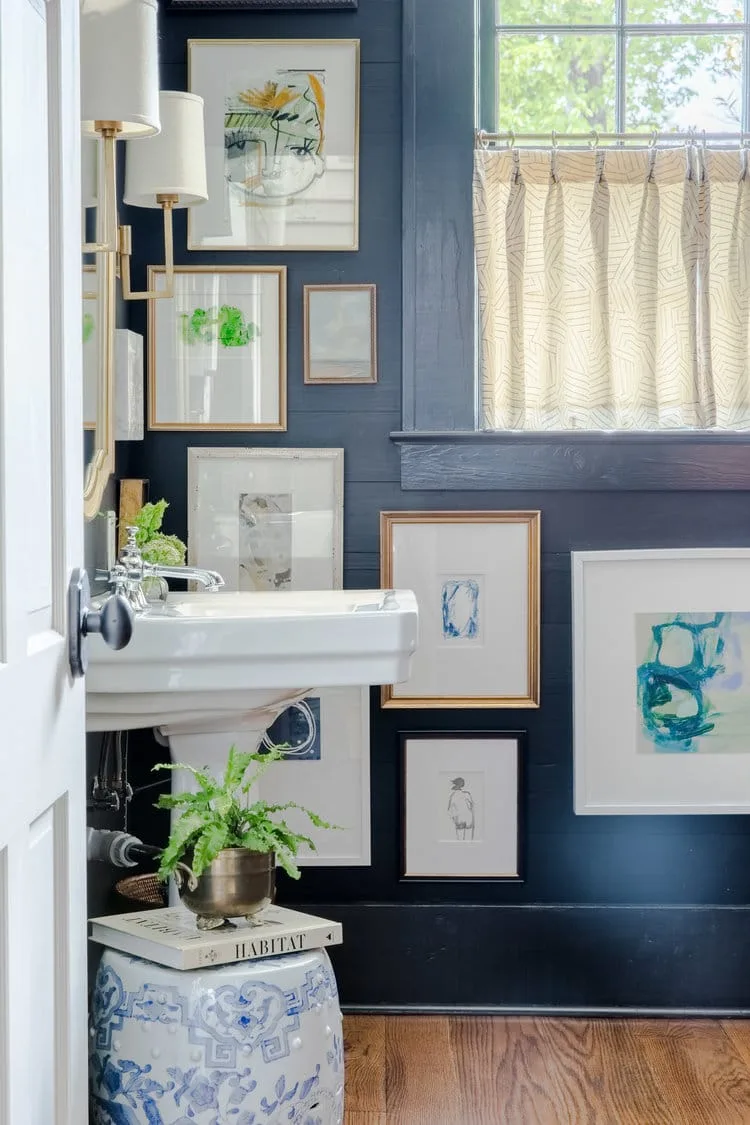 How to hang kids art