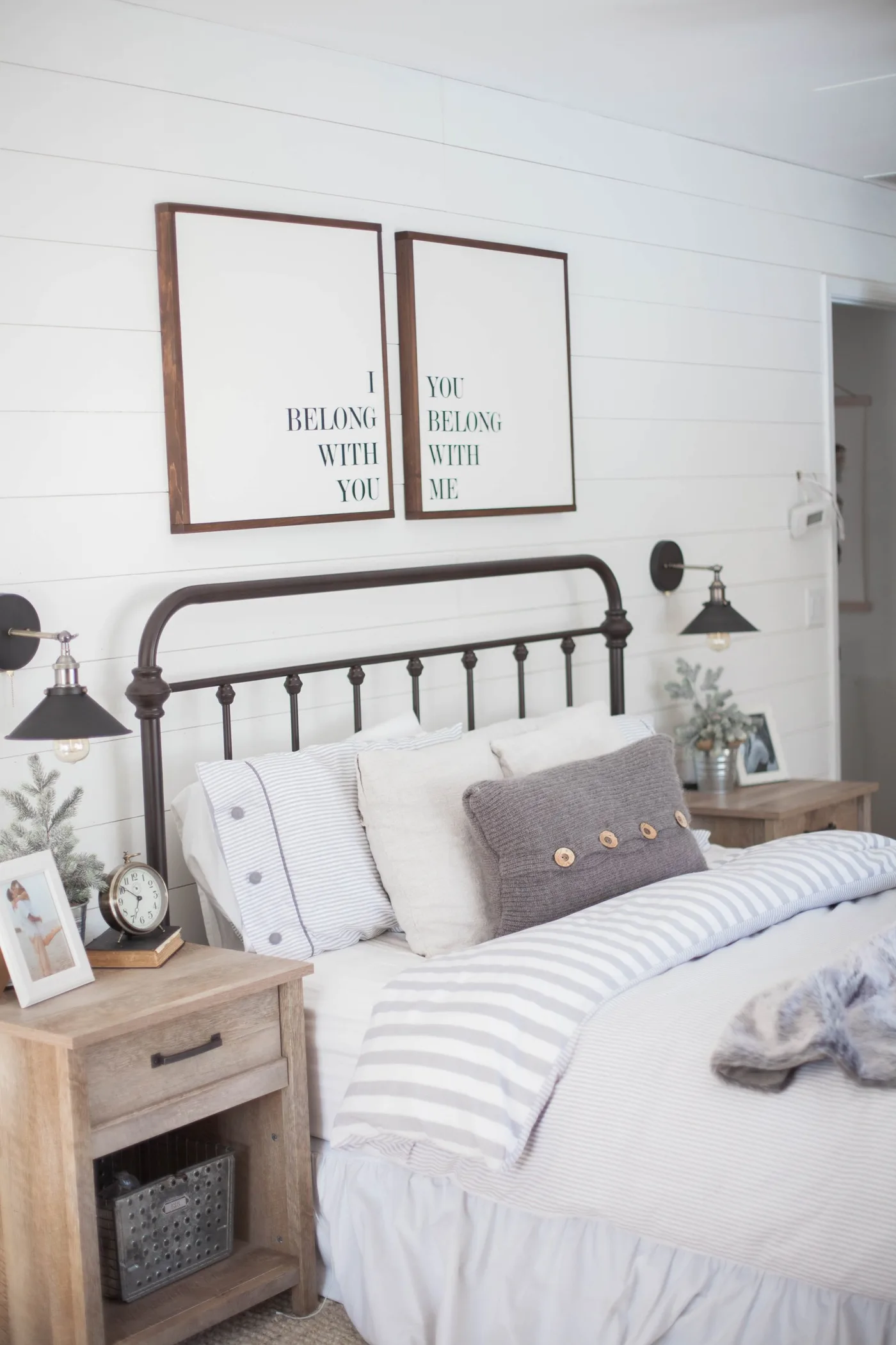 How to Decorate Above A Bed - Row of Frames