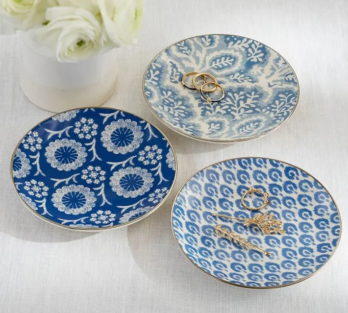 Medallion trinket trays