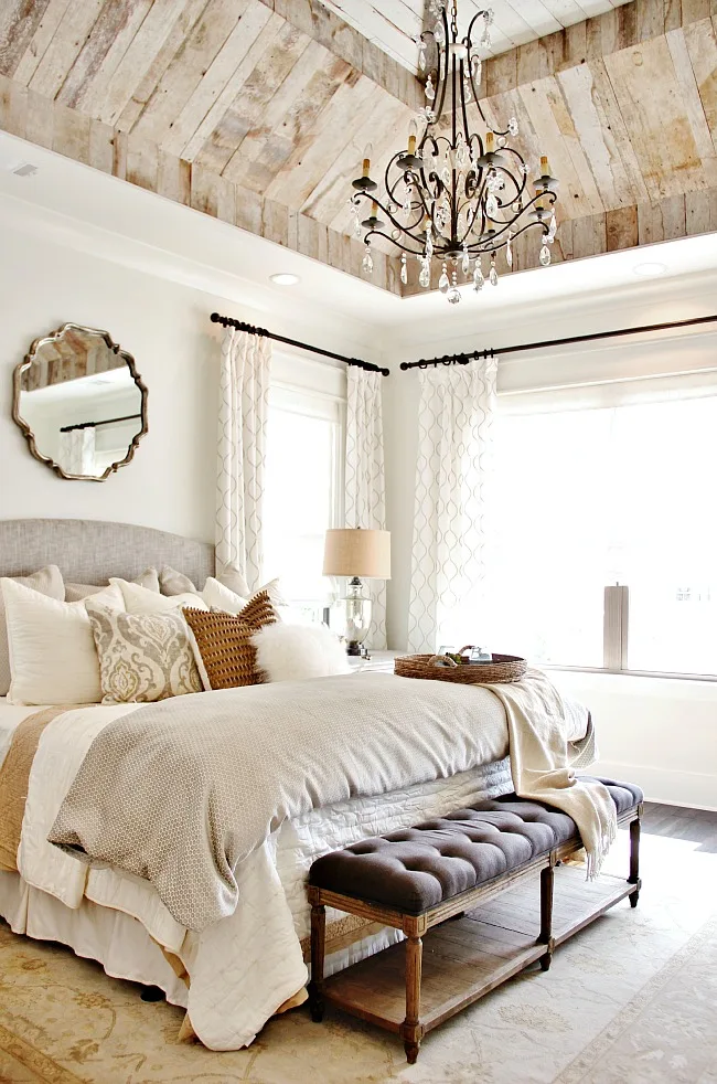 How to Decorate Above A Bed - Round Shaped Item