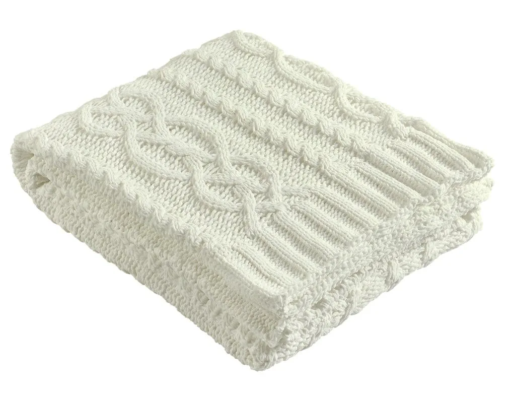 Cable knit throw