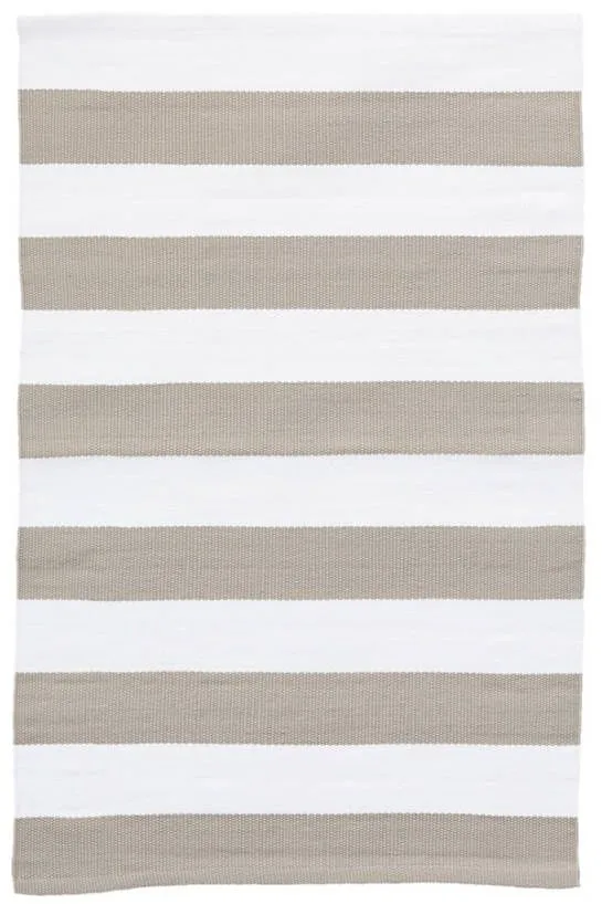 Catamaran Stripe Platinum/White Indoor/Outdoor Rug