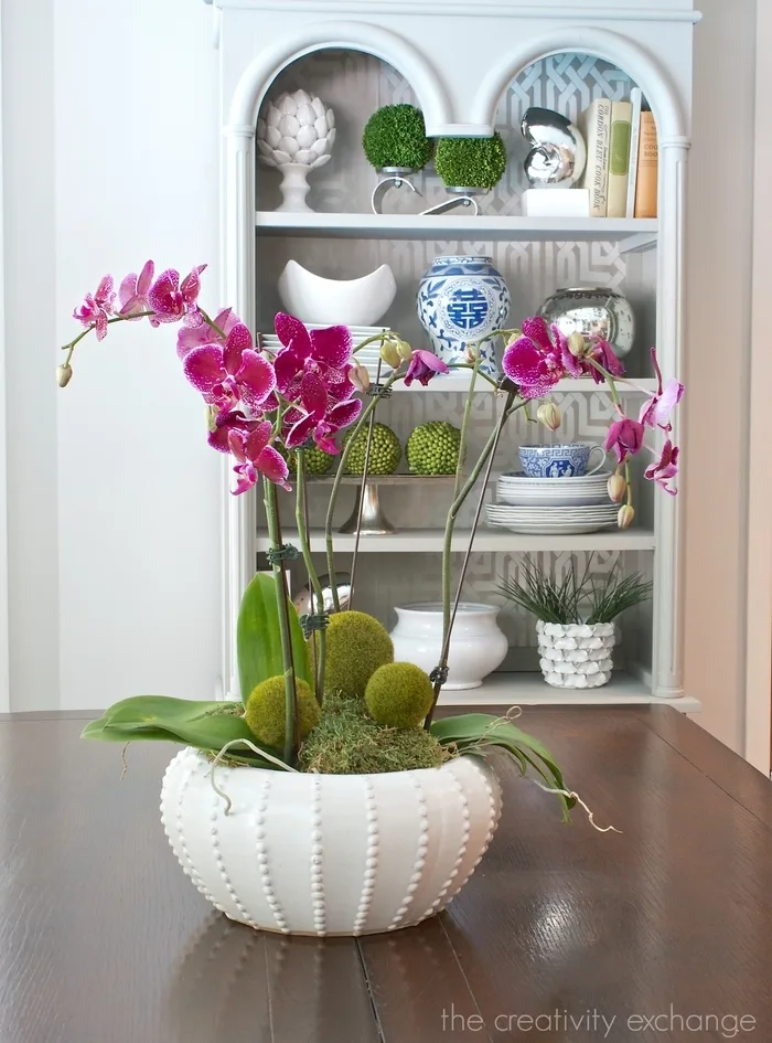 5 Steps to Style Your Bookshelves!