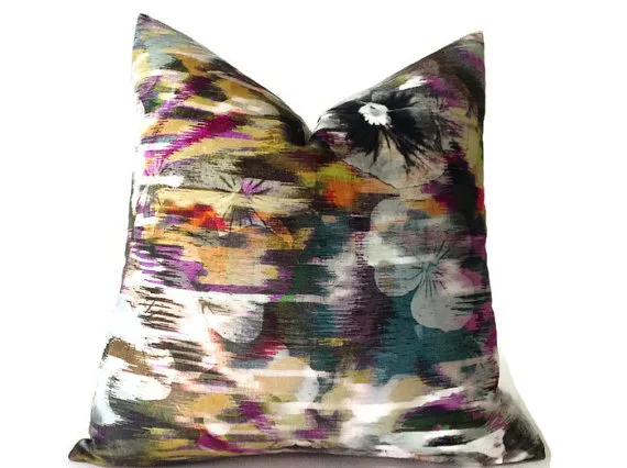 option 2 pillows: design detail 1