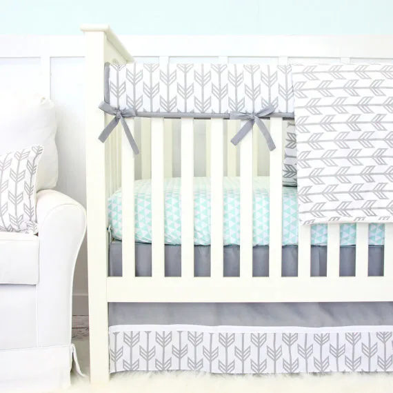 Crib Bedding: design detail 3
