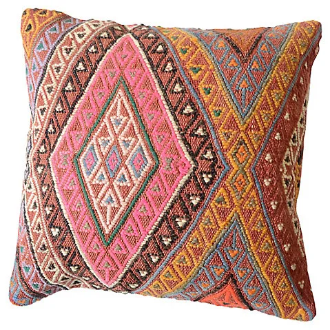 Option 1 Pillows: design detail 1
