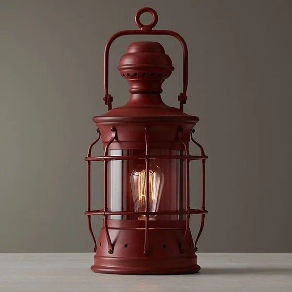 VINTAGE LANTERN - DISTRESSED RED
